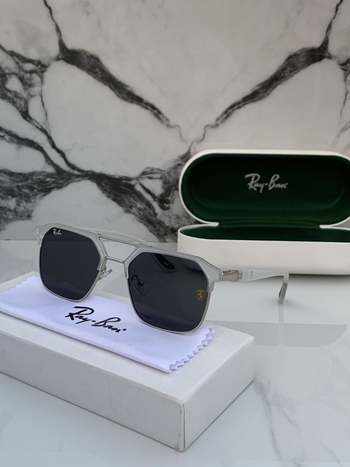 Rayban_04 white black